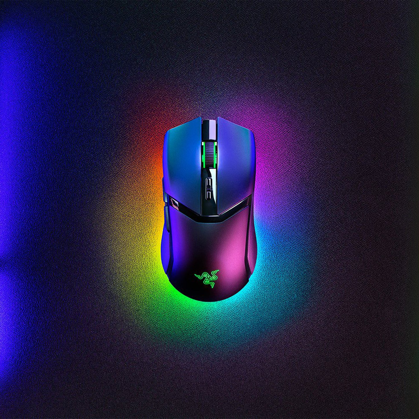 Razer Cobra Pro - ماوس ألعاب لاسلكي أبيض قابل للتخصيص مزود بتقنية Razer Chroma™ RGB